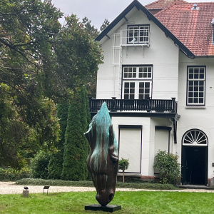 Nic Fiddian-Green (1963)